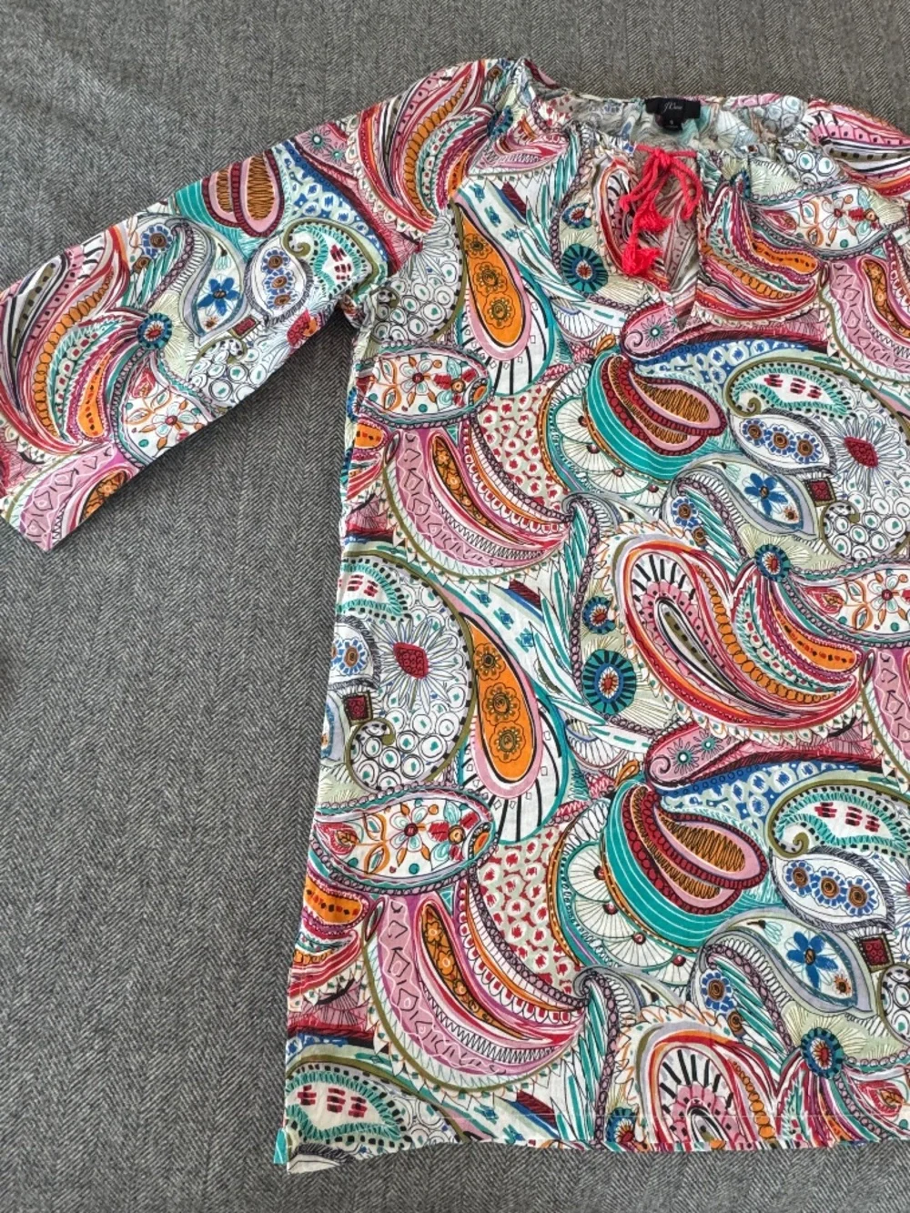 JCREW, COLORFUL AND DARLING BEACH COVERUP WITH RED TIE AT NECKLINE